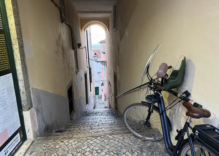 Alfama Heart For Two * Lisbon